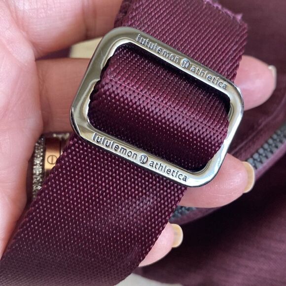 Lululemon Maroon Crossbody Fold Over Convertible Fanny Pack - Picture 8 of 11